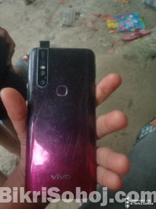 Vivo v15